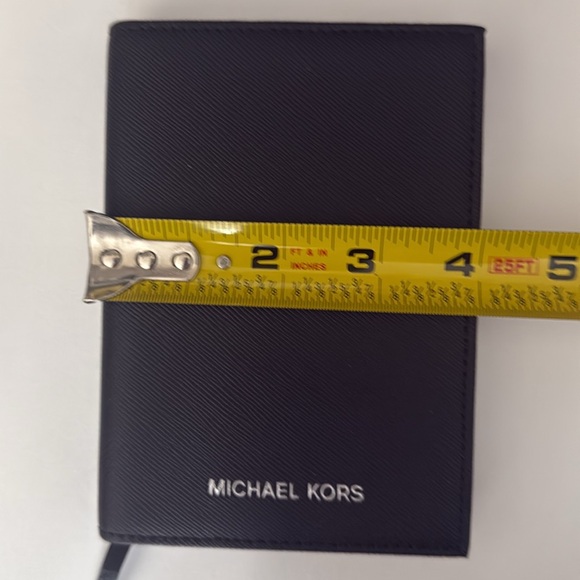Michael Kors Refillable Notebook - Picture 7 of 7